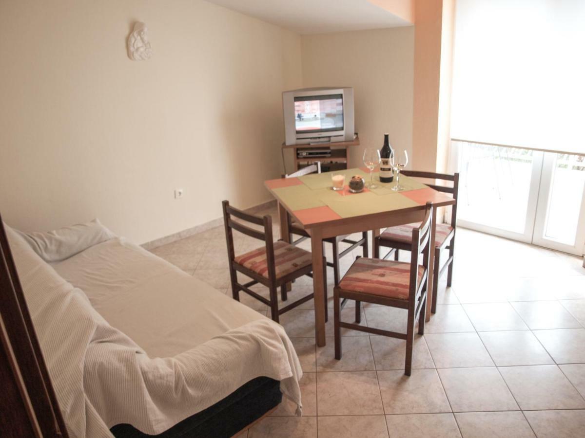 Apartment Pletikosic Kaštela Eksteriør billede