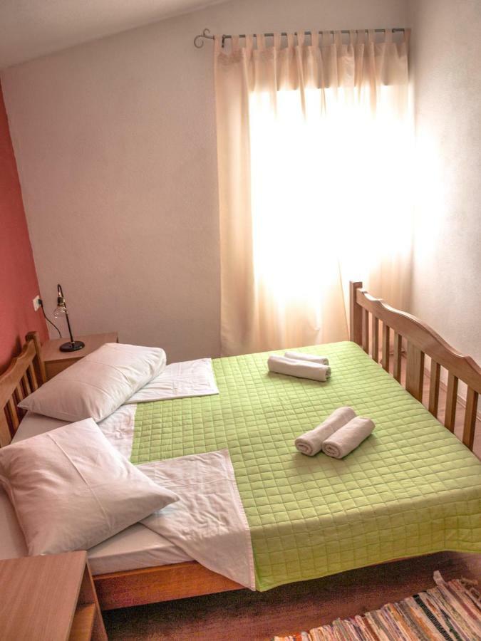 Apartment Pletikosic Kaštela Eksteriør billede